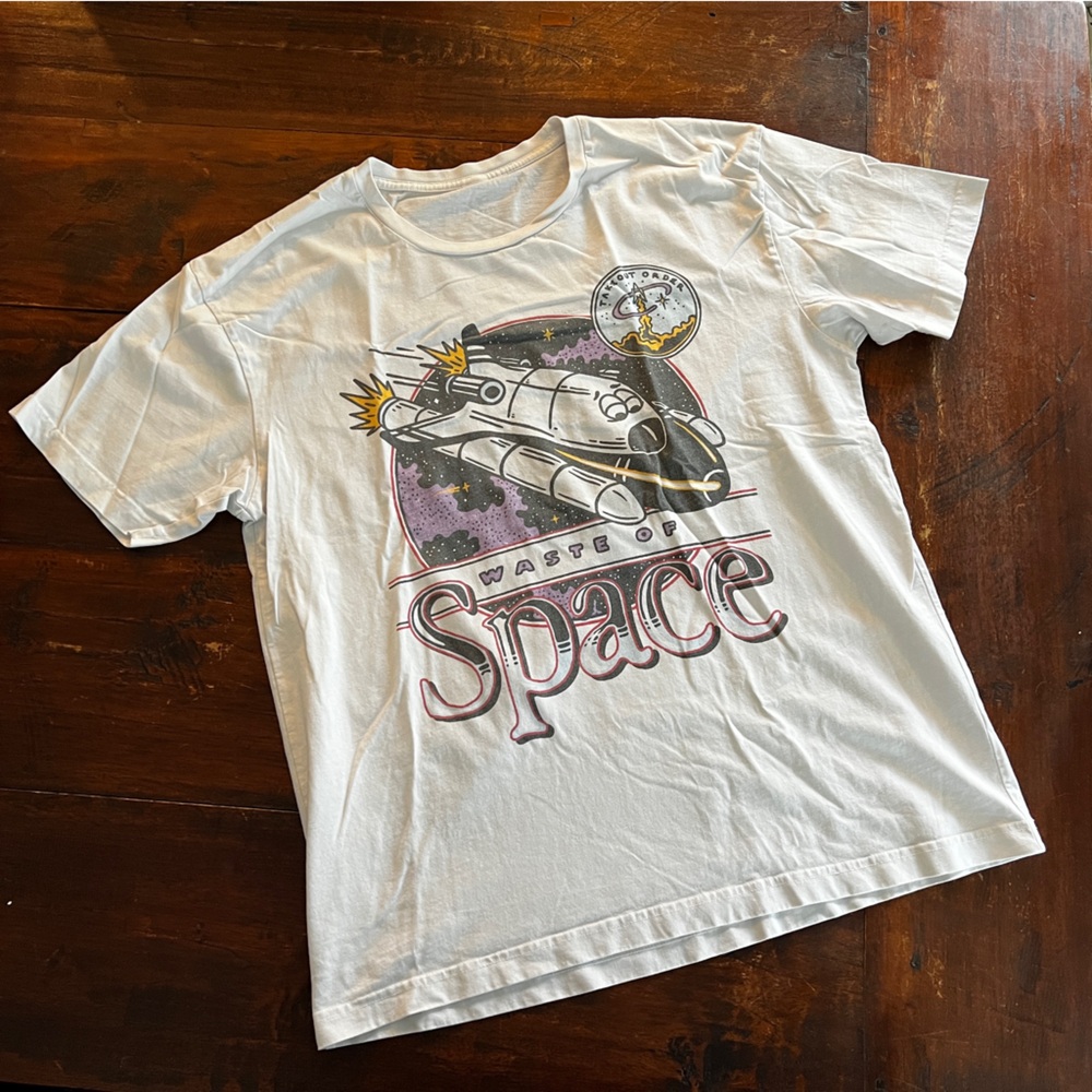 Takeout Order Waste of Space Shuttle Graphic Funny Emo SciFi Punk Y2K T-Shirt L